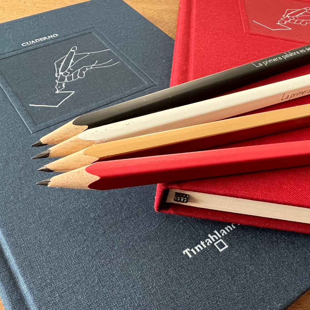 El arte de la bitácora: Guía para crear tu cuaderno de viaje entre el boceto y la palabra - Tintablanca